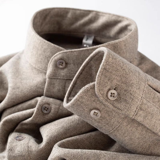 Elegante Slim Fit Winterjacke mit Stehkragen aus braunem, gebürstetem Wollmix für Herren