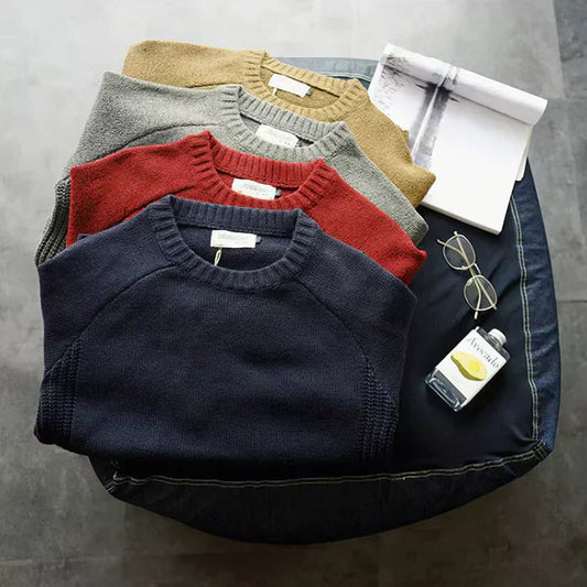 Klassischer, warmer Herrenpullover für alpine Abenteuer