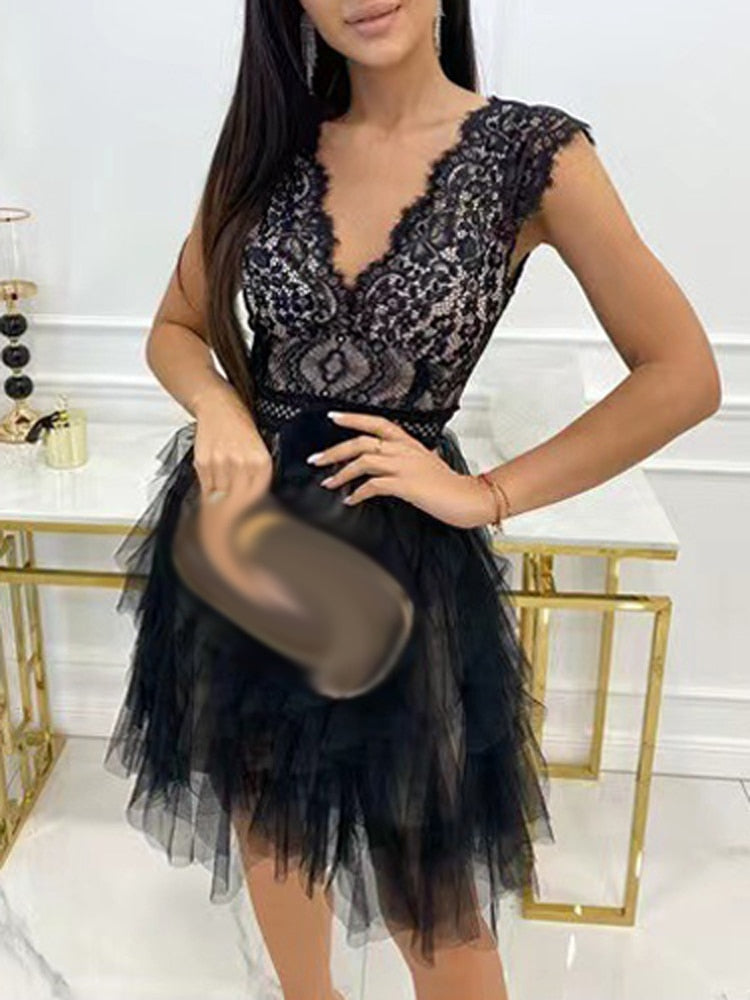 Zala | Romantisches & fröhliches Sommerkleid mit Rüschen | Elegant, verspielt & vielseitig