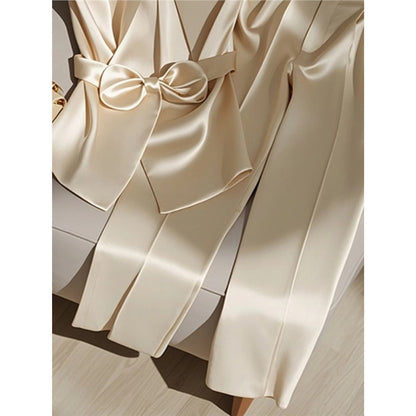 Alessa | Zweiteiliges Damen-Set mit modischem Oberteil und Hose im eleganten Stil