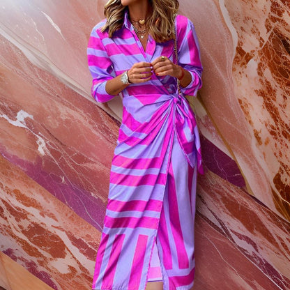 Amira Kleid | Auffälligem Druck für Eleganz und Stil