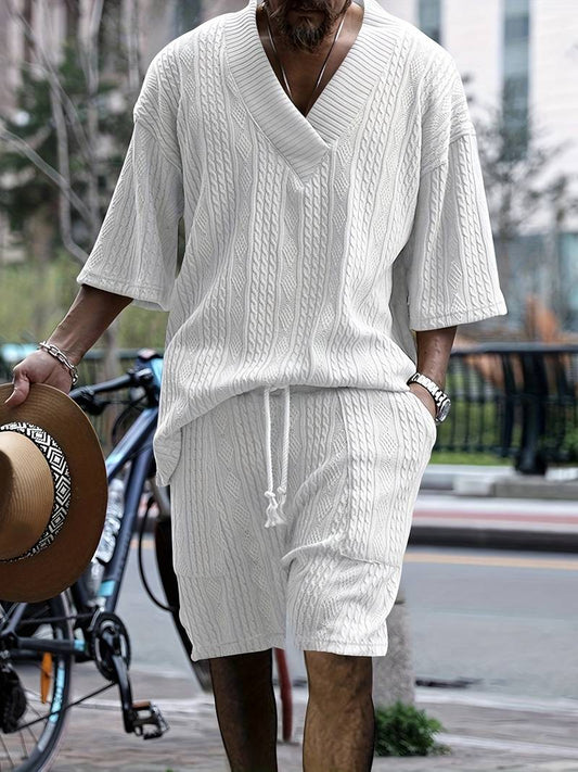 Andrew | Bequemes Strickset mit V-Ausschnitt und passenden Shorts für Herren | Stilvoll, komfortabel & vielseitig