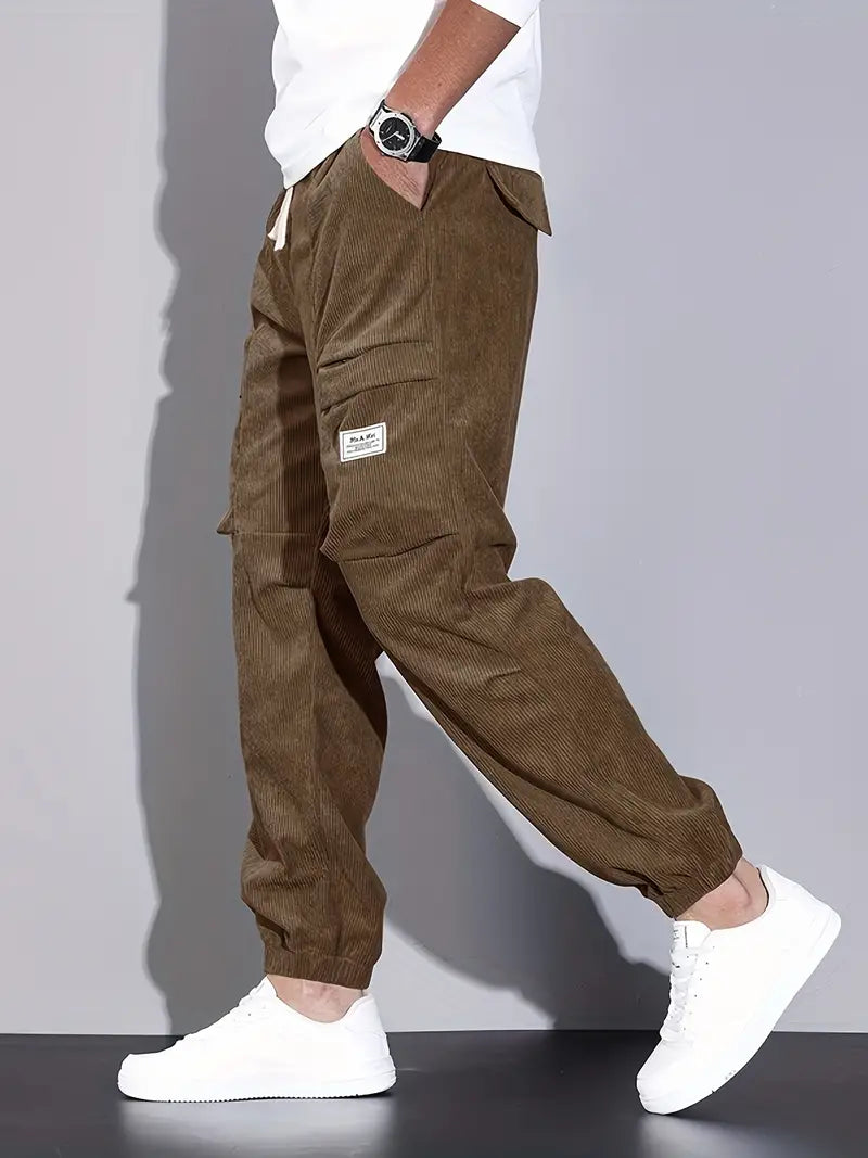 Brody Herren Cargohose aus Kord | Bequeme Jogginghose mit Taschen im Streetwear-Stil