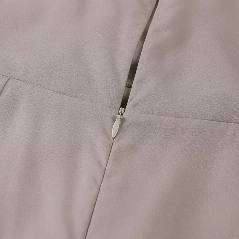 Callie | Elegantes langes Damenkleid mit V-Ausschnitt | Figurbetont, stilvoll & vielseitig