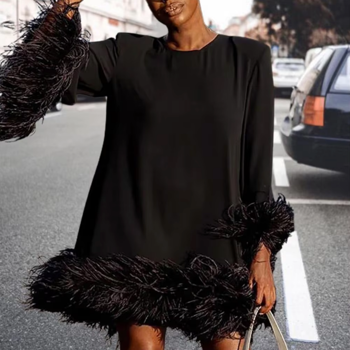 Clover | Stilvolles Damenkleid mit Pelzfutter | Elegant, gemütlich & vielseitig