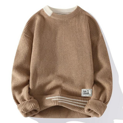 Gemütlicher Herrenstrickpullover aus nachhaltigem Material