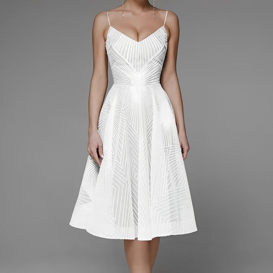 Symmetry Line | Elegantes Abendkleid für Damen | Zeitlos, luxuriös & figurschmeichelnd