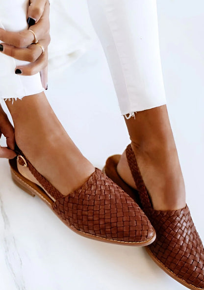 Vera | Flach geschnittene Sandalen mit Flechtmuster für Damen | Stilvoll, bequem & vielseitig